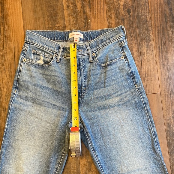 Lucky Brand Light Blue Frayed Hem Jeans - Picture 8 of 9